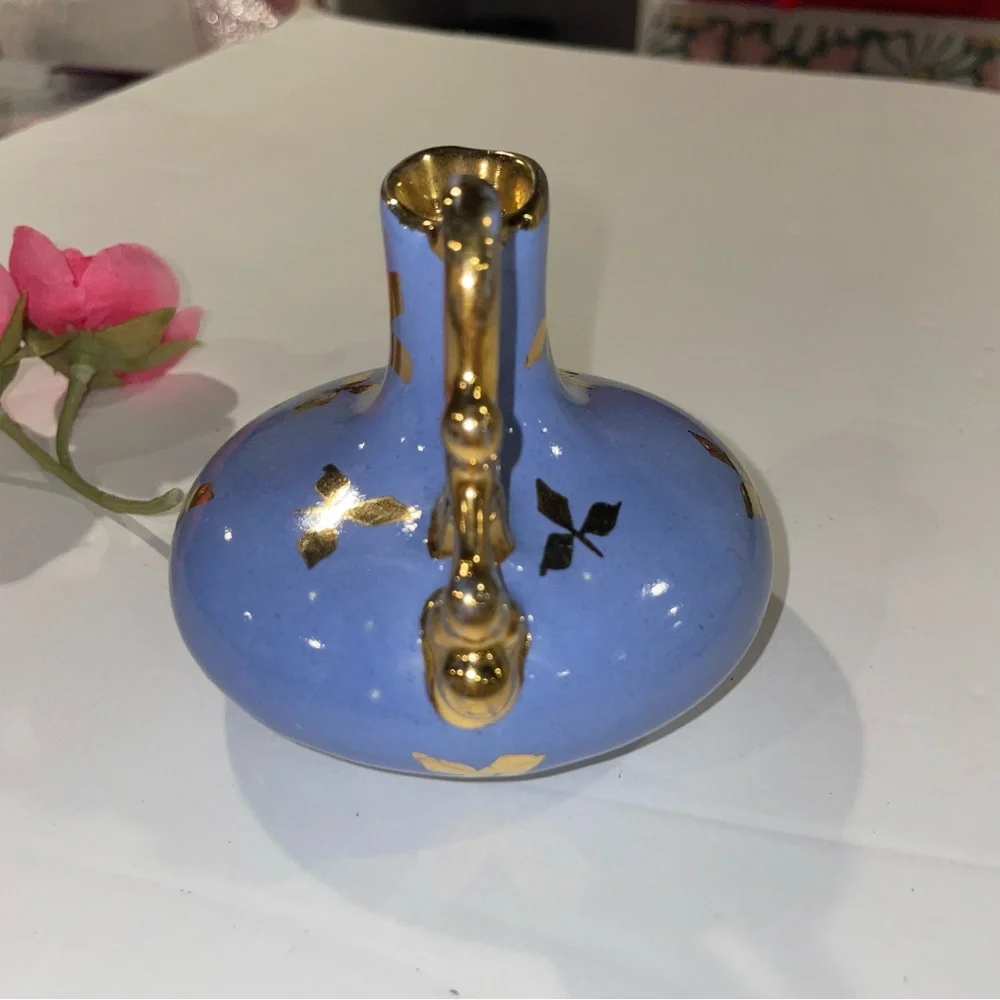 World’s cutest vintage lavender gold foil mini pitcher mcm vase